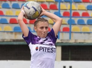Diana, jucătoarea de la FC Argeș care luptă cu leucemia/ Clubul face apel disperat: unde se poate dona sânge și cum poate fi ajutată