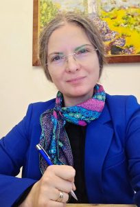 Elena Iagăr (PNL Argeș), atac frontal la Ion Mînzînă: „Călușul argeșean, tratat cu ignoranță și birocrație de CJ Argeș”