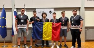 România are viitor/ Patru elevi, patru medalii la Olimpiada de Informatică a Europei Centrale/ Trei români, în Top 5